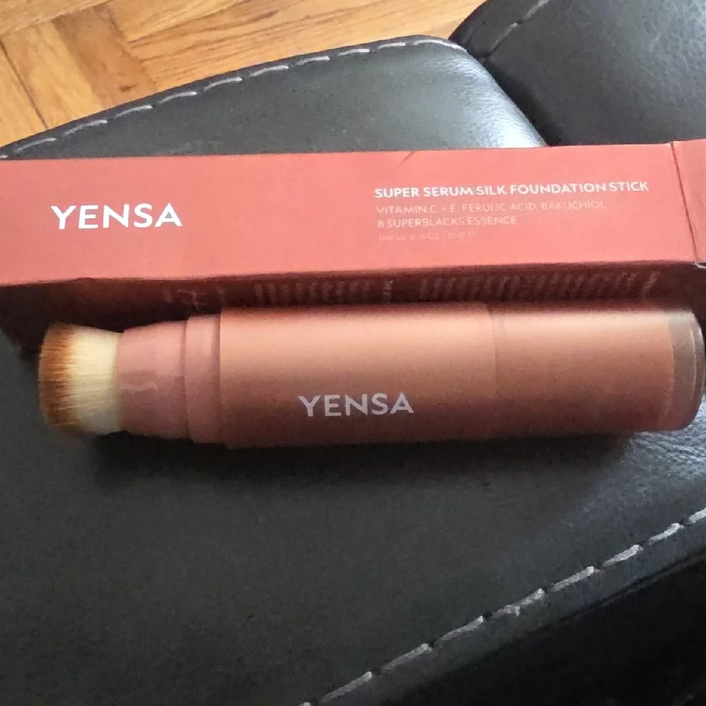 YENSA Super Serum Silk Foundation